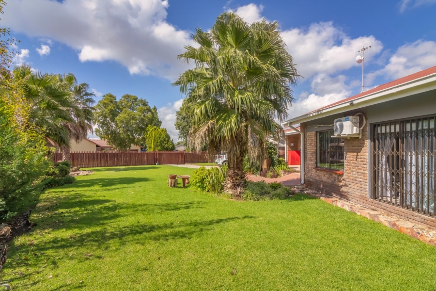 4 Bedroom Property for Sale in West Park Free State